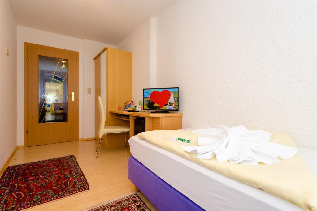 1A Hotel Steiner Judenburg Exterior photo